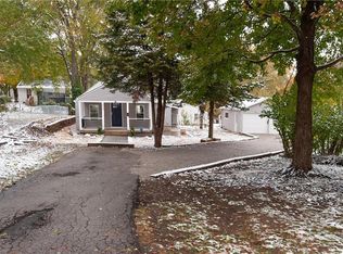 406 E Gudgell Ave, Independence, MO 64055