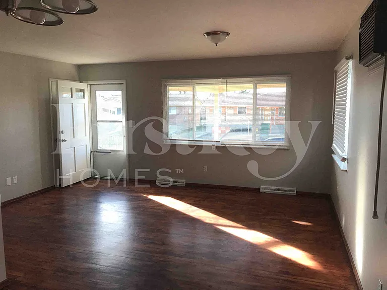 5994 Waldway Ln — Photo 5