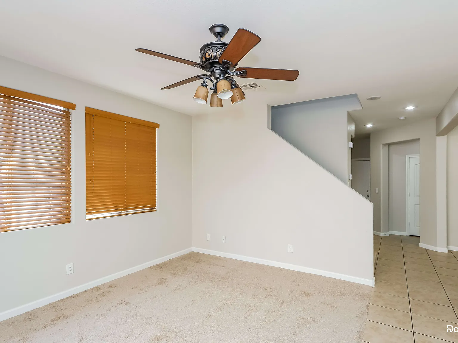 3 bed, 2.5 bath, 1849 sqft, $2,445 — Photo 4