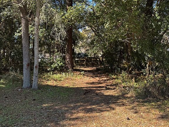 5th image of 368 Old Ferry Dock Rd