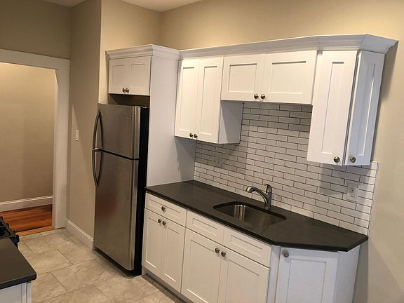 2nd image of 245 McLean Ave APT 4