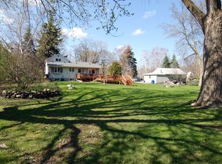 S77W25225 National Ave, Waukesha, WI 53189