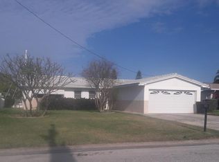 504 Crystal Dr, Madeira Beach, FL 33708