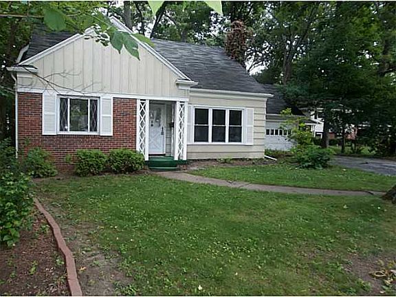 3rd image of 2922 Copland Blvd