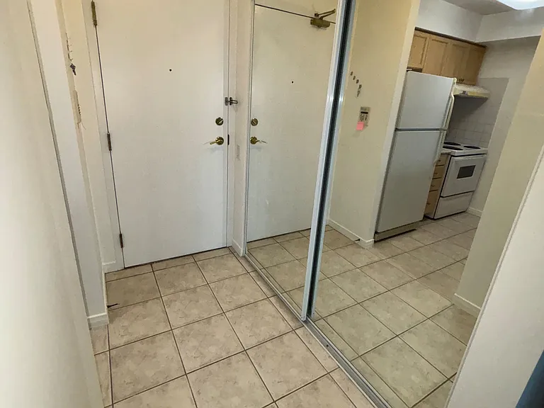 8 Hillcrest Ave #1208 — Photo 2