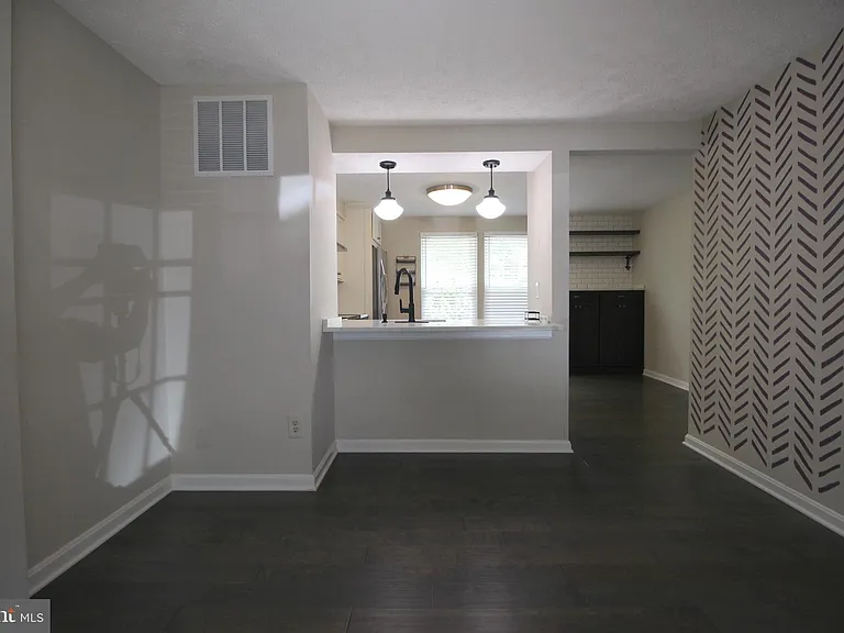 11916 Fieldthorn Ct — Photo 6