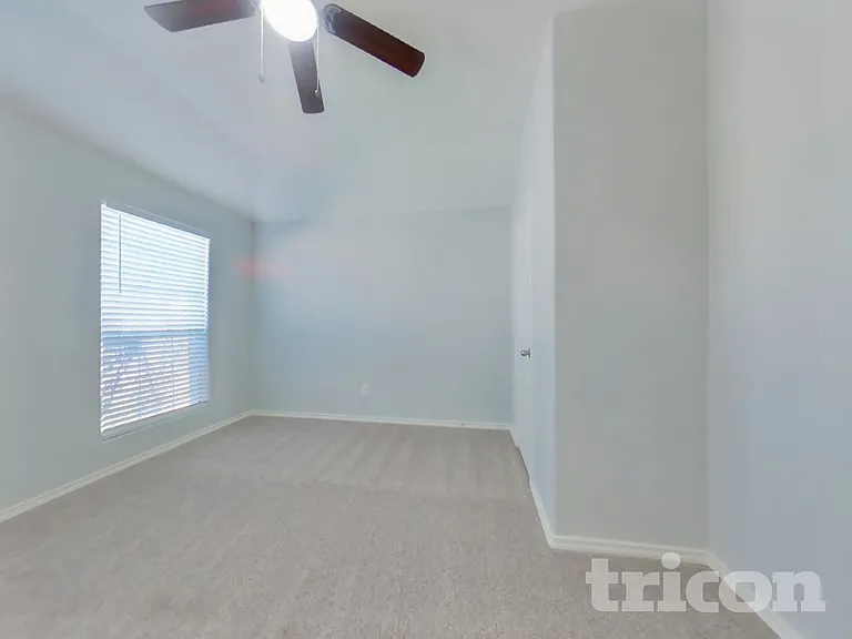 12809 Carpenter Ln — Photo 11