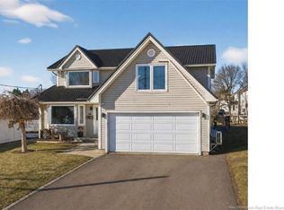 141 Gaspe St, Dieppe, NB E1A1W4