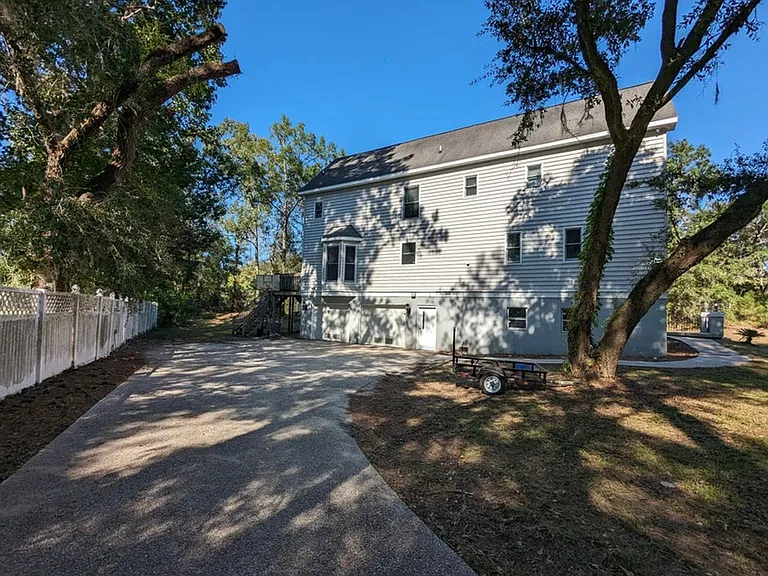 2944 Old Pond Rd — Photo 18