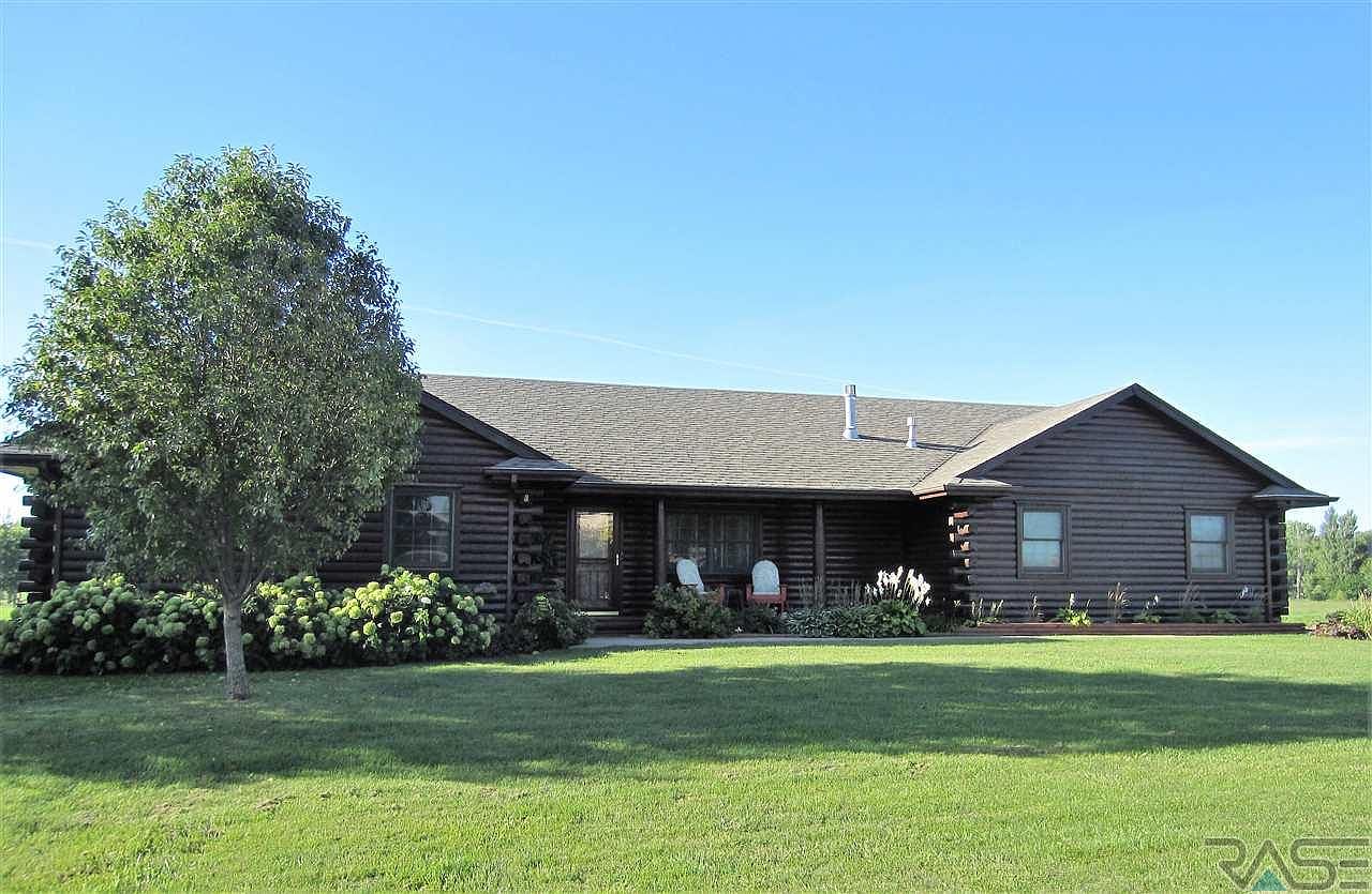 501 Par Tee Dr, Hartford, SD 57033 Zillow