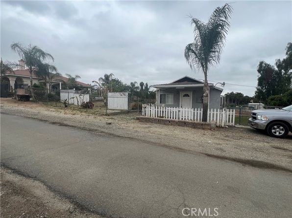 riverside-california-333828237 picture