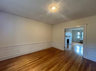 1580 Massachusetts Ave APT 6G, Cambridge, MA 02138
