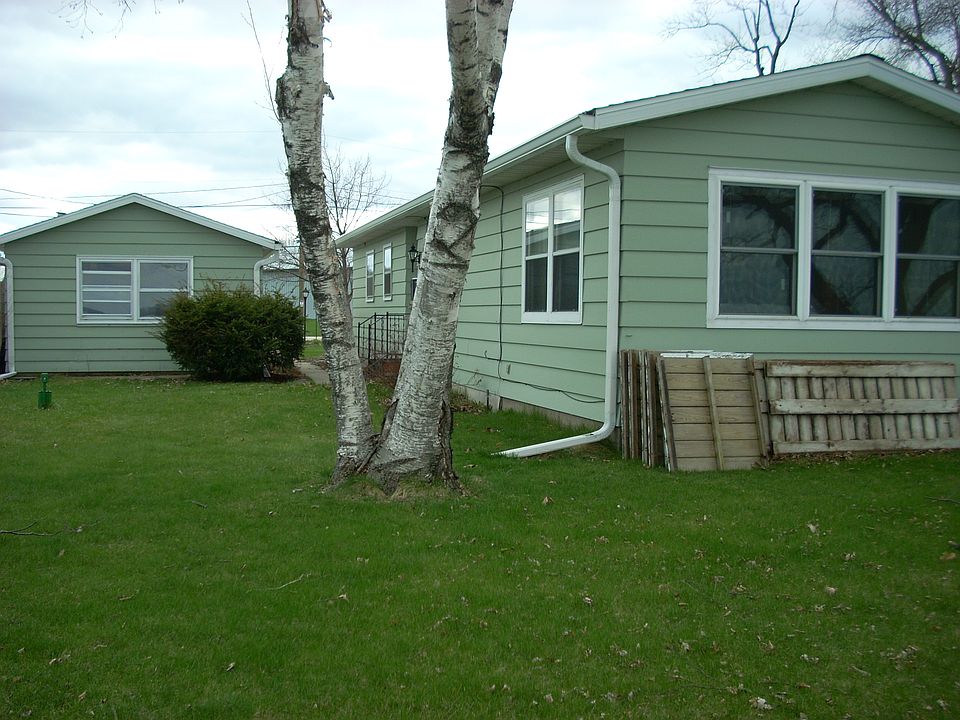 2nd image of 3334 Quam Dr