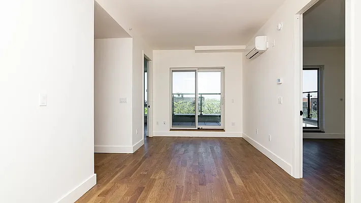 Rented by Twin Group | media 11