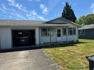 840 W Academy St, Lebanon, OR 97355