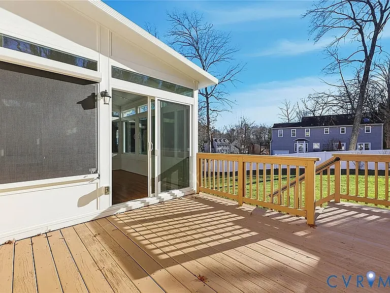 Deck and entrace.