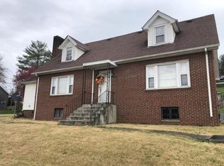 524 Coxtown Rd, Honaker, VA 24260