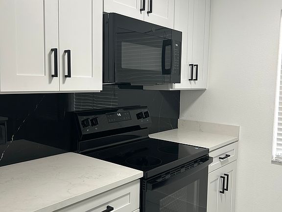 5th image of 7515 Pitch Pine Cir APT A
