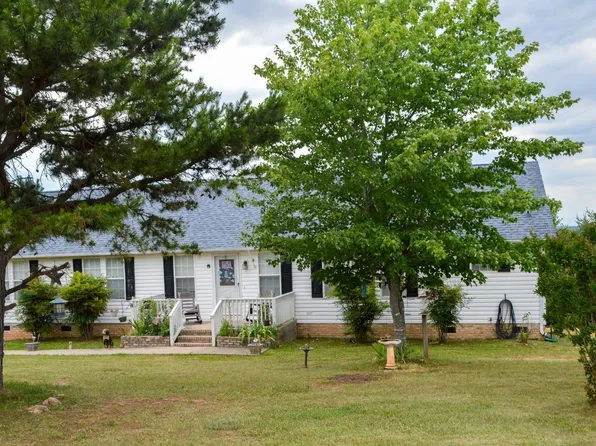 1705 Easome Rd #430, Hurt, VA 24563
