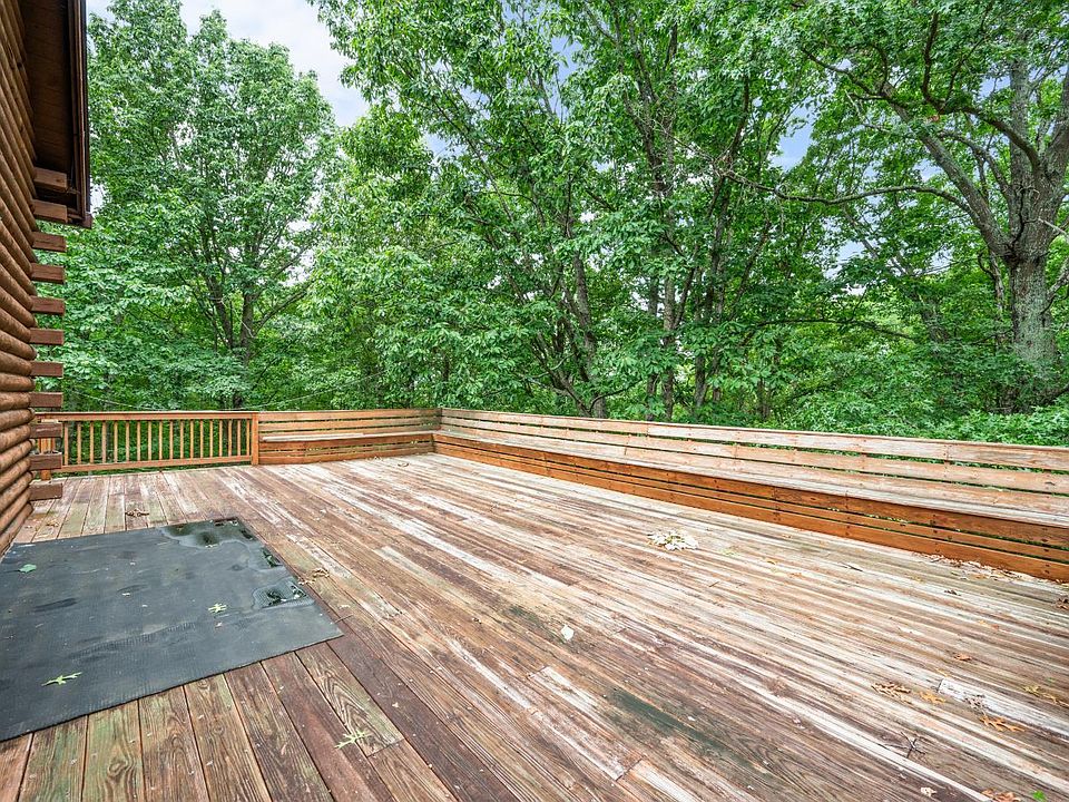 43rd image of 7631 Bear Creek Rd