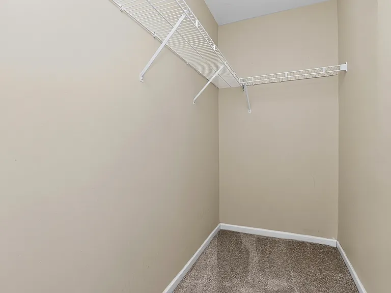 3094 Des Prez Ave — Photo 9