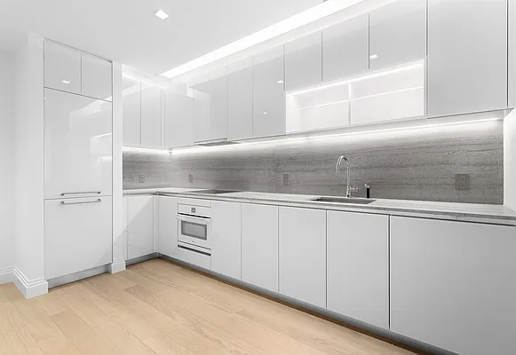 Rented by Brown Harris Stevens | media 9