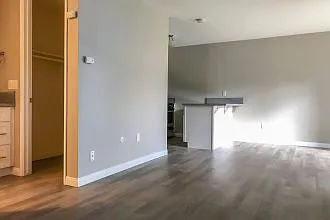 Mesa Pines Apartments — Photo 5