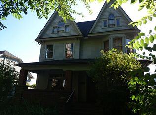 720 22nd Ave E, Seattle, WA 98112