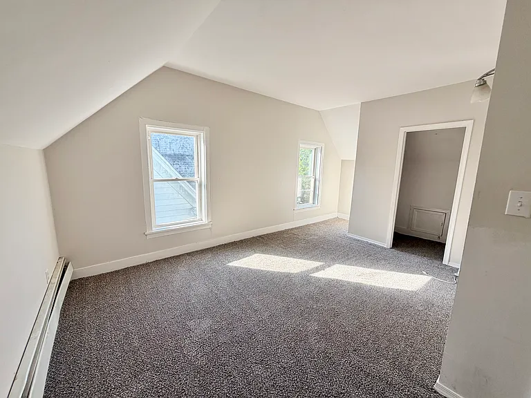 558 Columbia Ave #1 — Photo 14