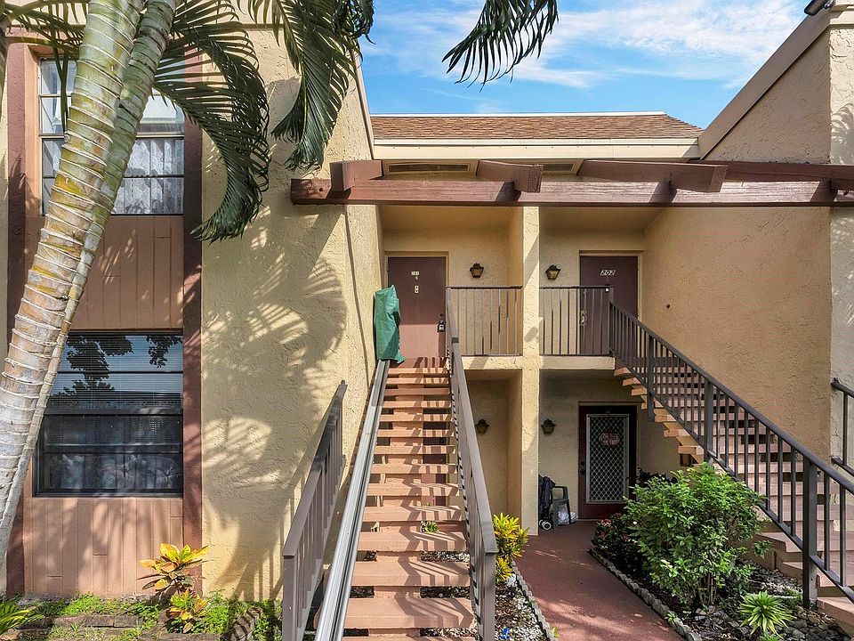 1st image of 7355 NW 18th Street #201