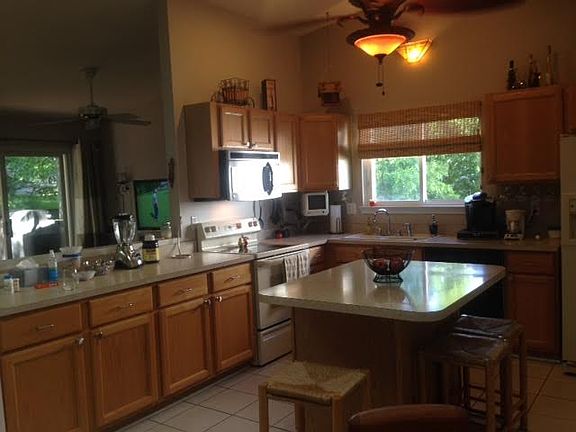 4th image of 3263 Herrington Dr