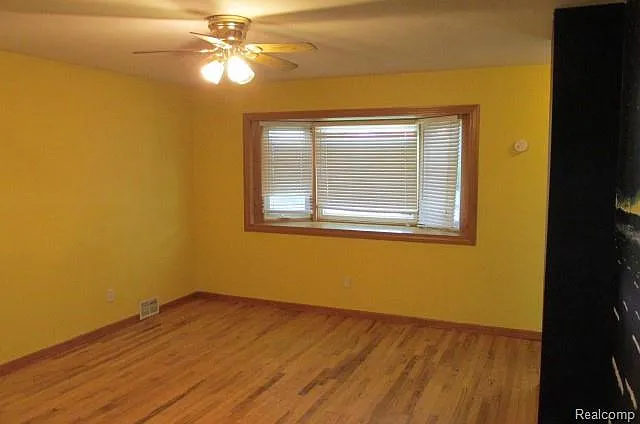 26273 Eton Ave — Photo 2