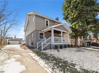 3494 Cedarbrook Rd, University Heights, OH 44118