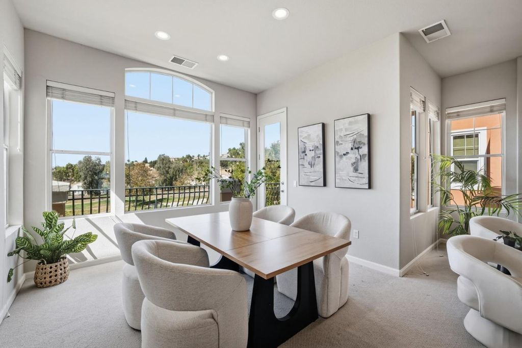 2317 Silver Breeze Court 5