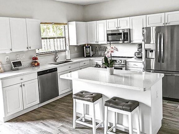 3rd image of 11239 SW 243rd Ter
