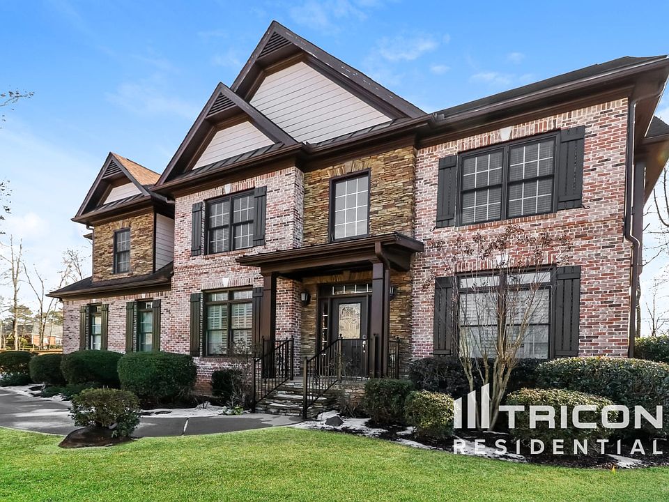 2nd image of 502 Gardiner Ct