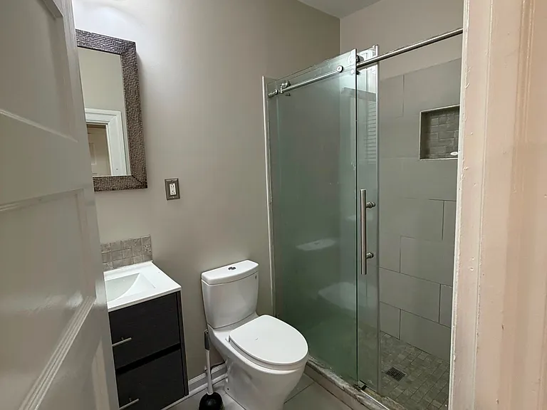 6121 Wayne Ave #1 — Photo 13