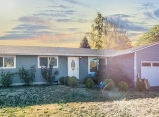 969 N Broadway St, Estacada, OR