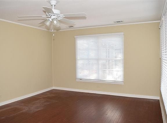 2nd image of 623 W 4th Ave