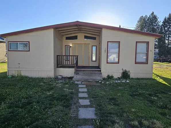 187 Claude St, Halfway, OR 97834