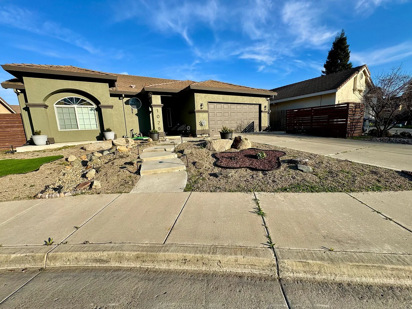 1029 Kiwi Ct photo 1