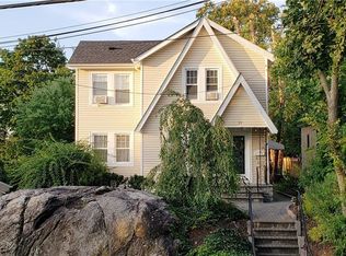 21 Glen Rd, Eastchester, NY 10709