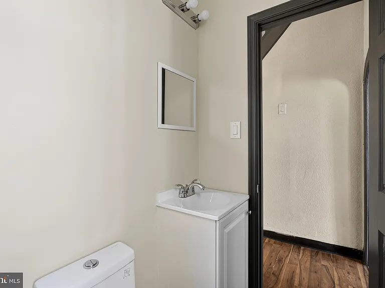 3324 N Philip St — Photo 12