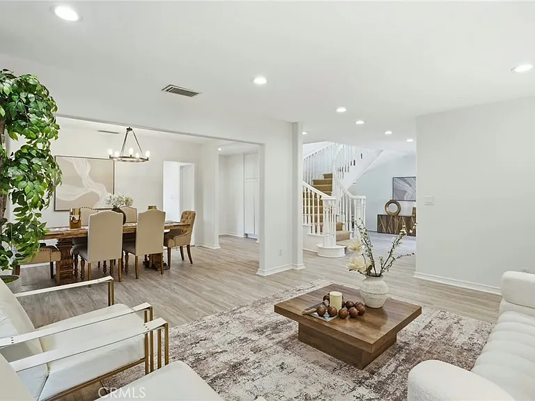 5224 Woodlake Ave — Photo 19