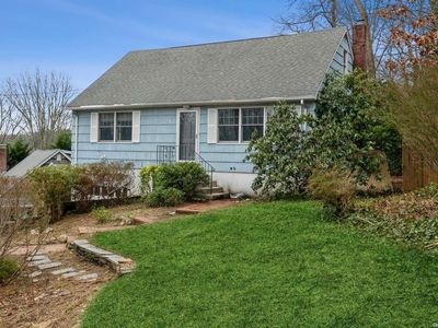 21 Tuscarora Drive, Centerport, NY, 11721