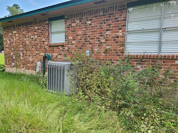 3rd image of 14629 McGregor Rd