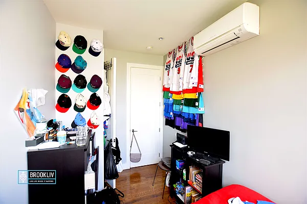 Rented by null | media 28