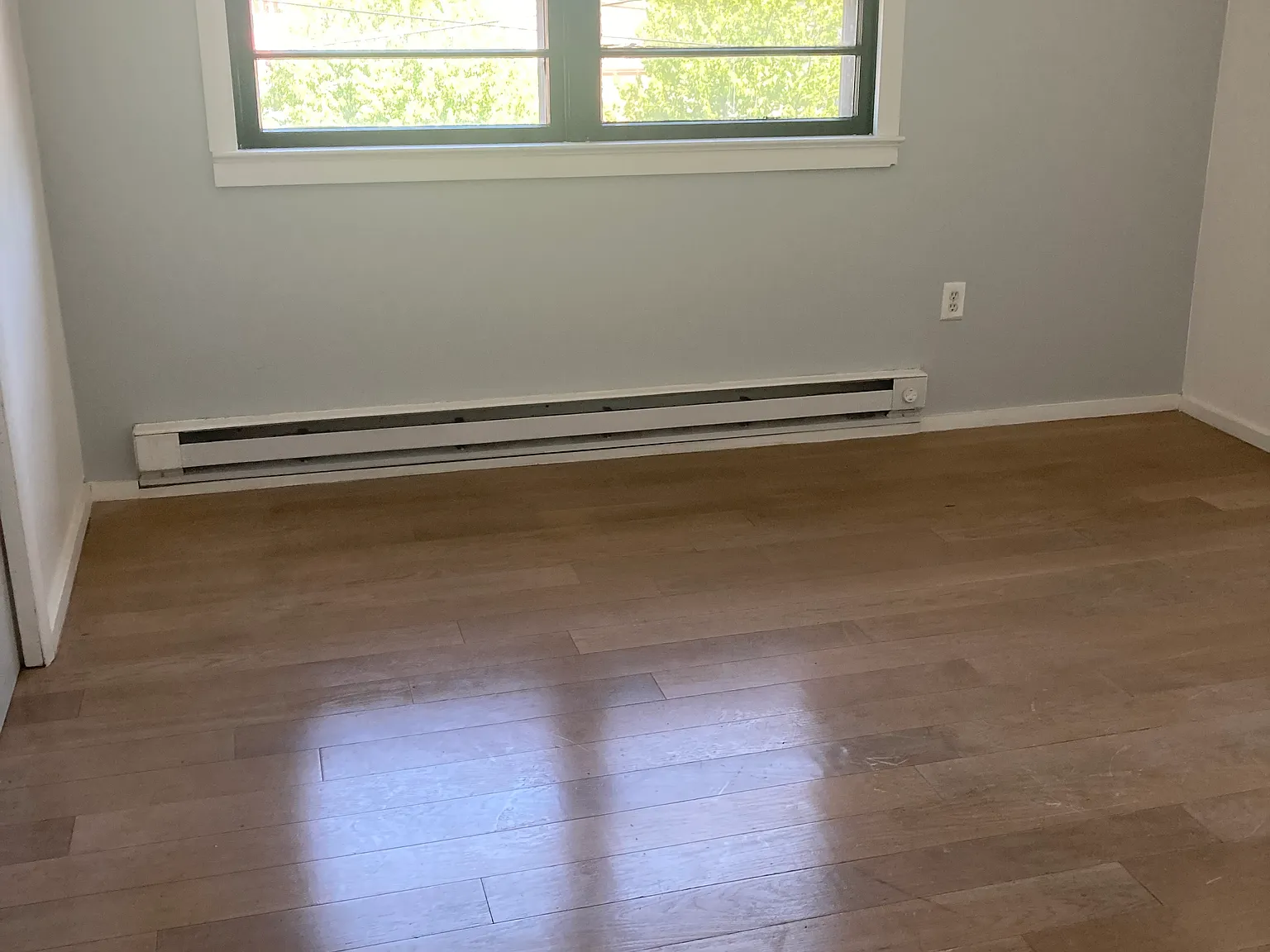 3 bed, 1434 sqft, $1,400 — Photo 2