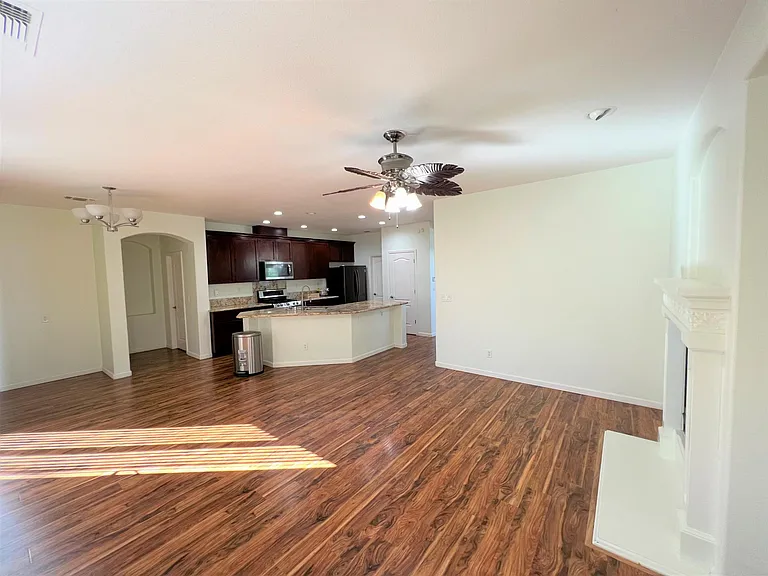 871 Trehowell Dr — Photo 10