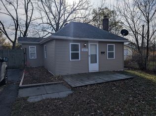 1033 La Salle Ave, Waterford, MI 48328